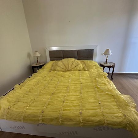 Majki Beach Apartments Sarandë 外观 照片