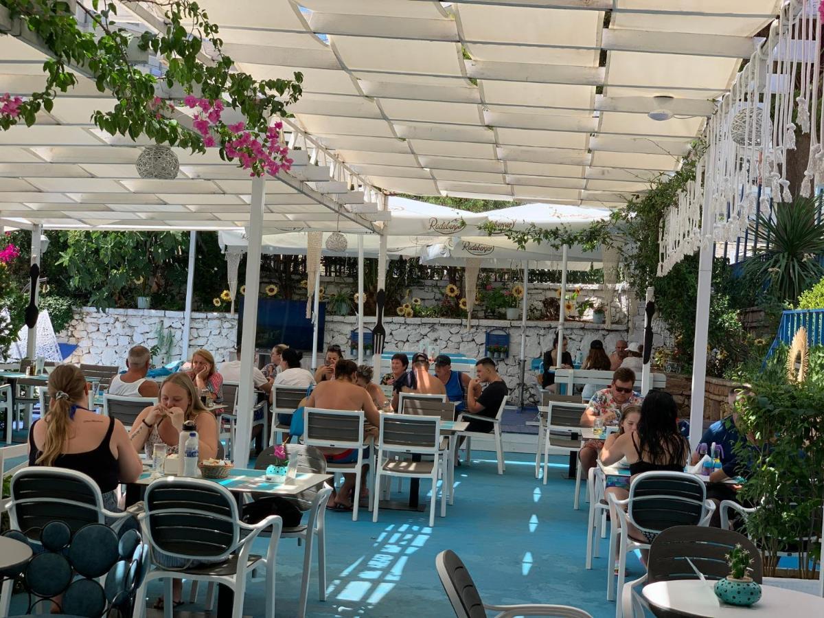 Majki Beach Apartments Sarandë 外观 照片
