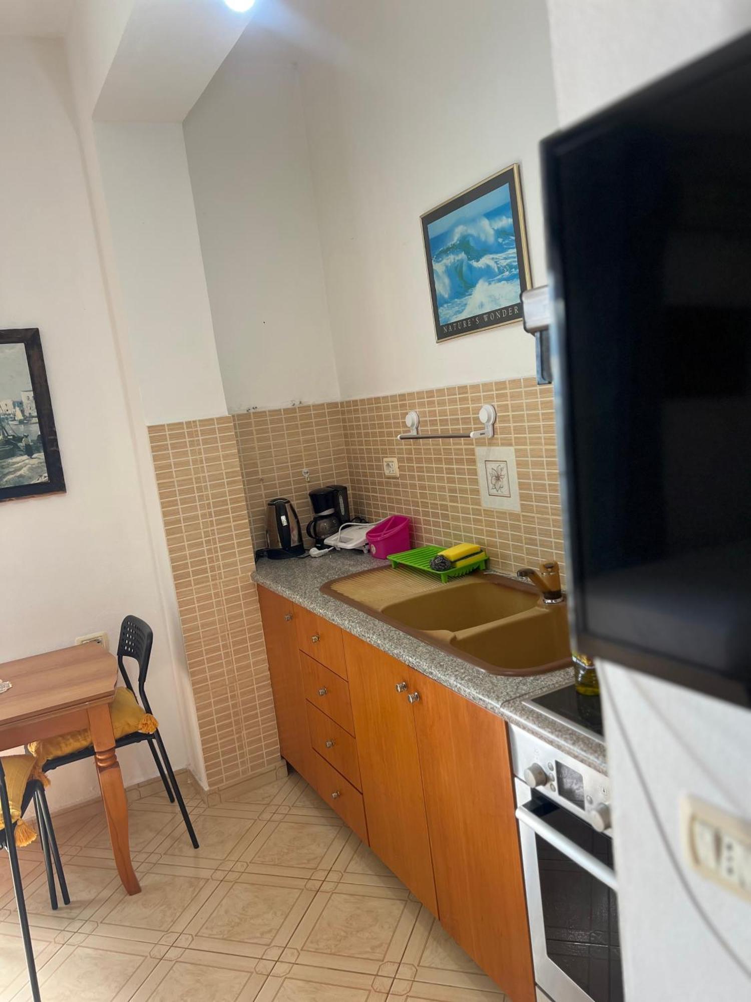 Majki Beach Apartments Sarandë 外观 照片