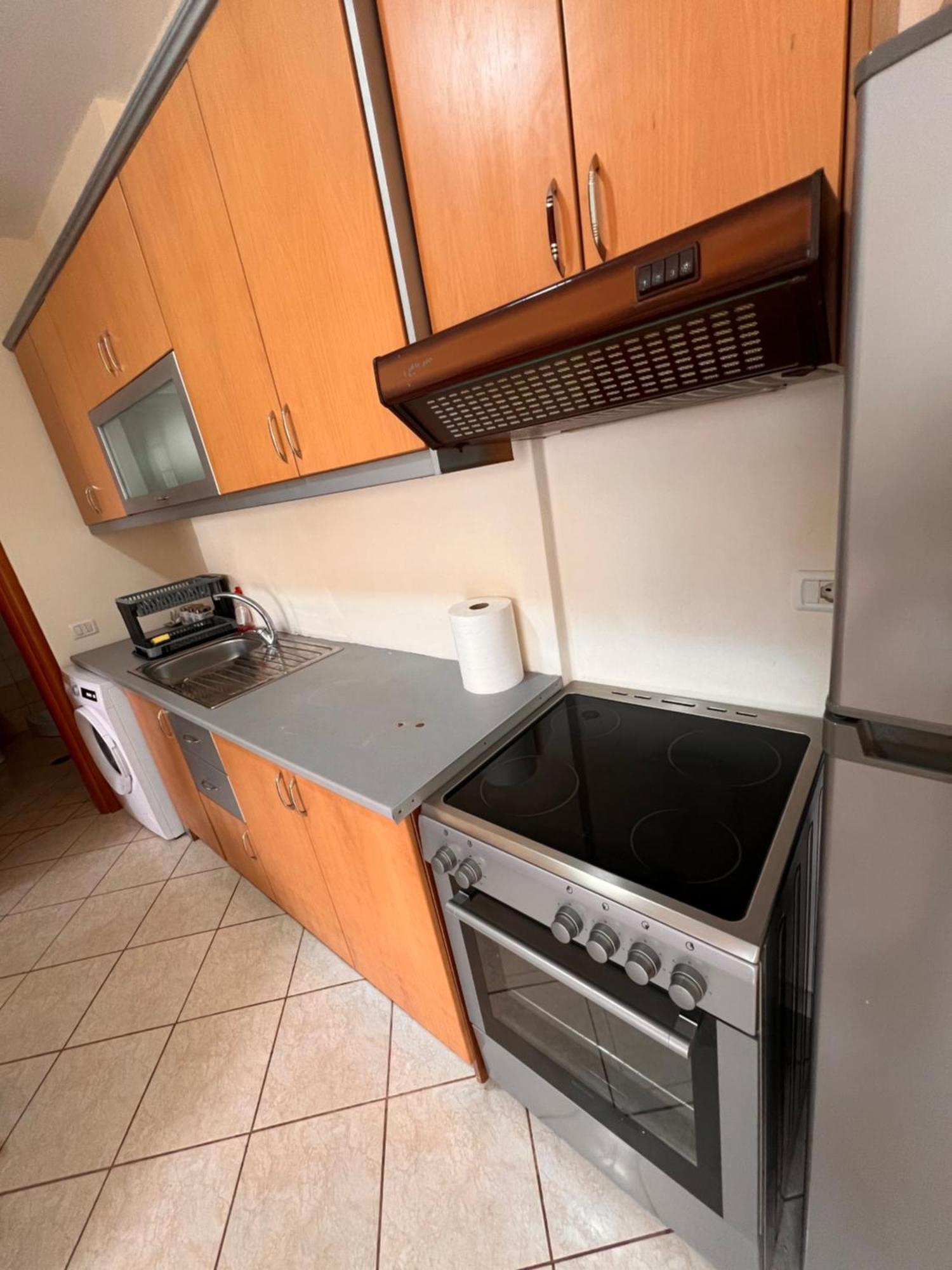 Majki Beach Apartments Sarandë 外观 照片