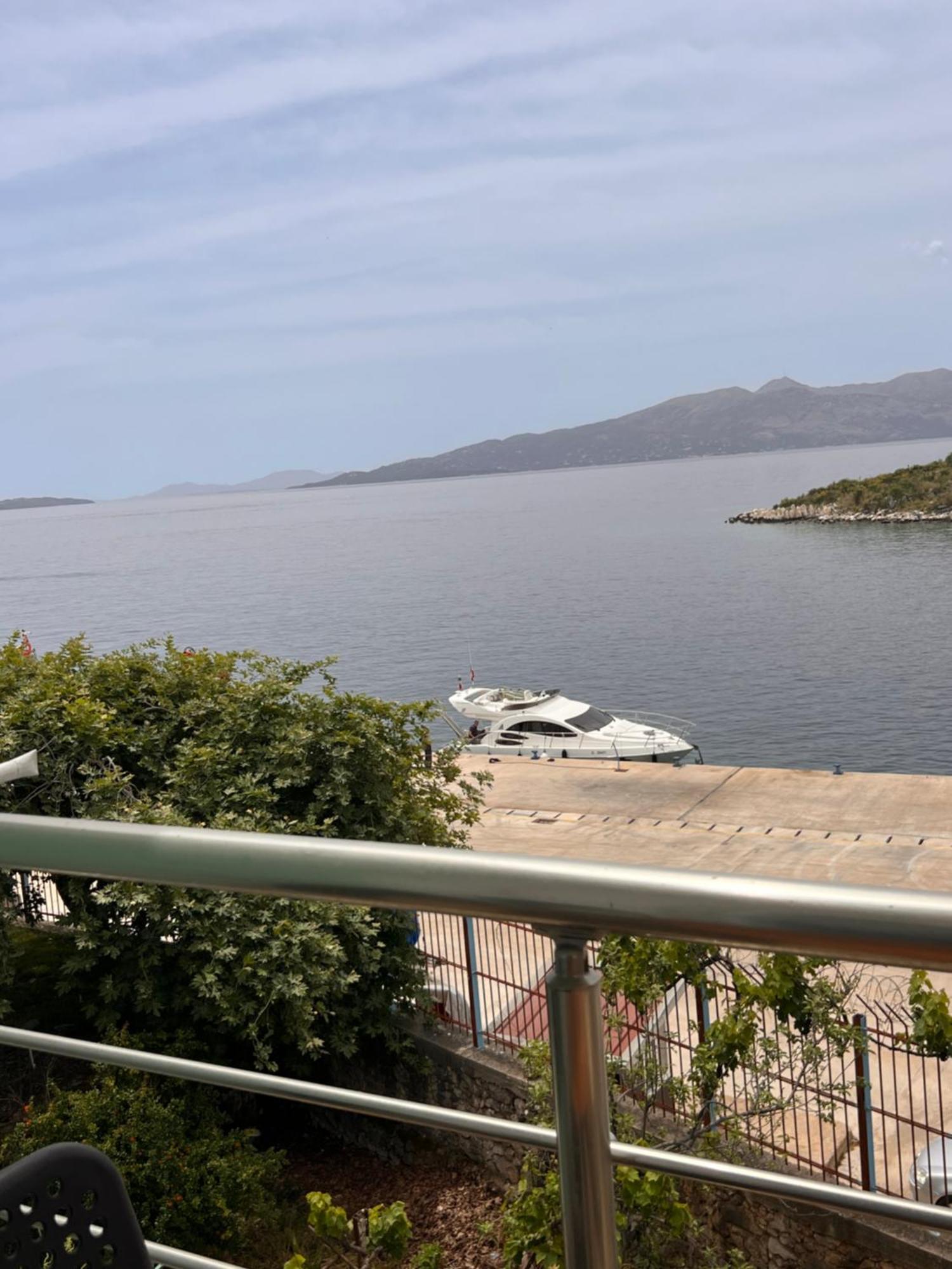 Majki Beach Apartments Sarandë 外观 照片